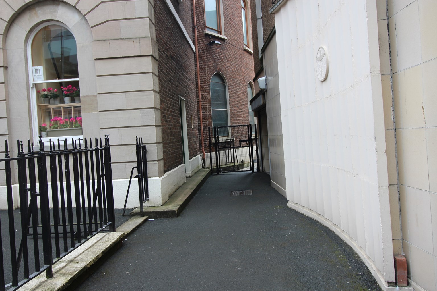 Car Park, First Presbyterian Church Rosemary Street, Belfast Frazer